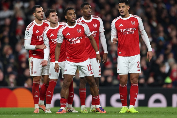 "Arsenal" bu 5 futbolçunu satacaq