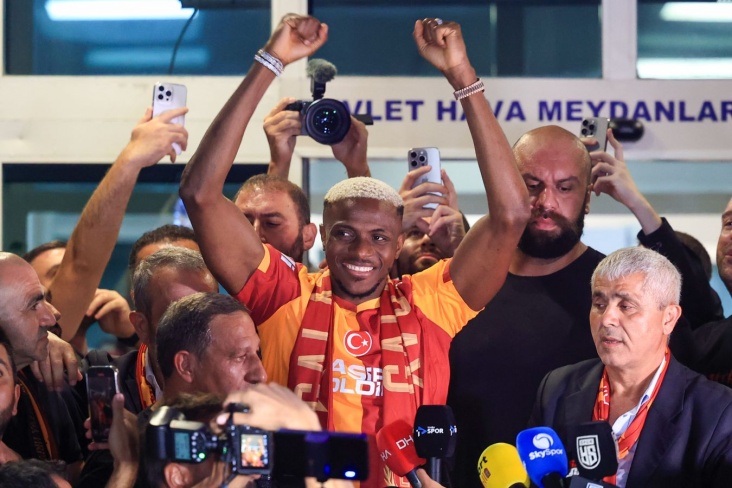 Osimhendən təsirli paylaşım: “Qalatasaray” azarkeşlərinə söz verdi ki...