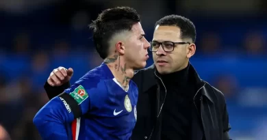 Futbolçular ulduz oyunçuya görə ona "ağız açdılar"