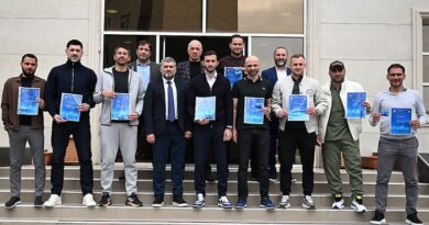 Məşqçilərə diplom təqdim olundu