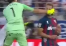 Futbolçunu nokauta göndərən qapıçıya bu cəza verildi – VİDEO