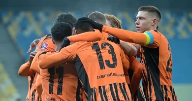 Arda Turan "Şaxtyor"la çempion oldu