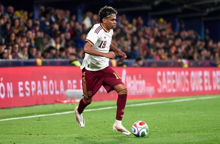 Yamaldan Messinin het-trikinə reaksiya: Neymar kumirimdir, amma...