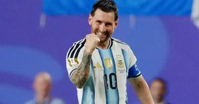 Görün Messi formasını kimə hədiyyə etdi - FOTO