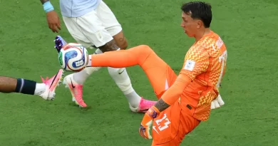Muslera "Qalatasaray"ın əfsanəsinin rekordunu təkrarladı