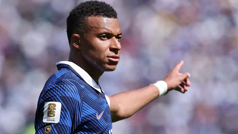 Mbappe stadion işçilərinə niyə qəzəblənib? - Sadəcə istəyirdim ki... - VİDEO