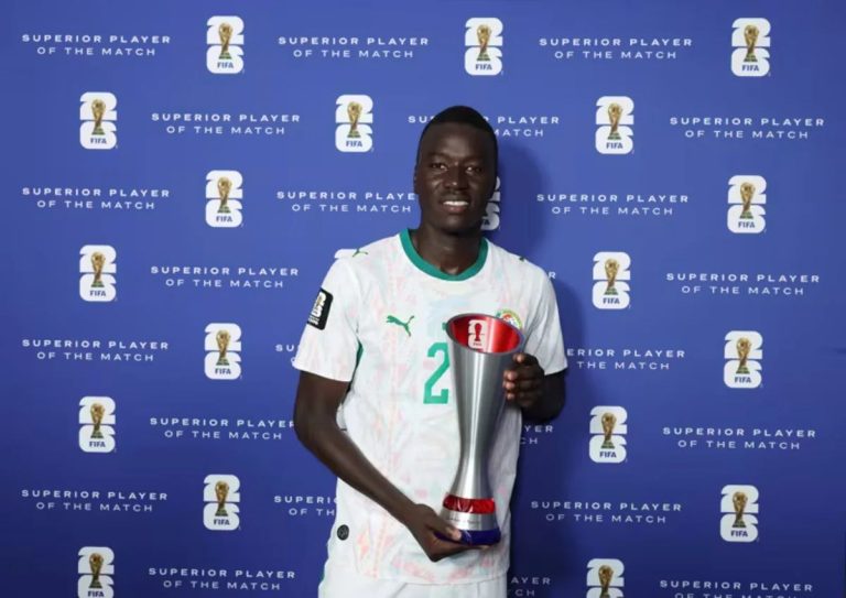 Seneqal - İraq oyununun ən yaxşı fubolçusu Pap Qeye seçildi