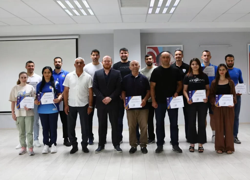 Bakıda məşqçilər üçün seminar keçirilib