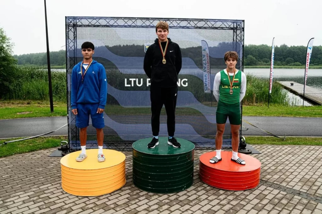 Azər İlyasov Litvada gümüş medal qazandı