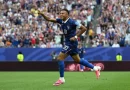 Mbappe Fransa – İsveç matçının ən yaxşı futbolçusu oldu