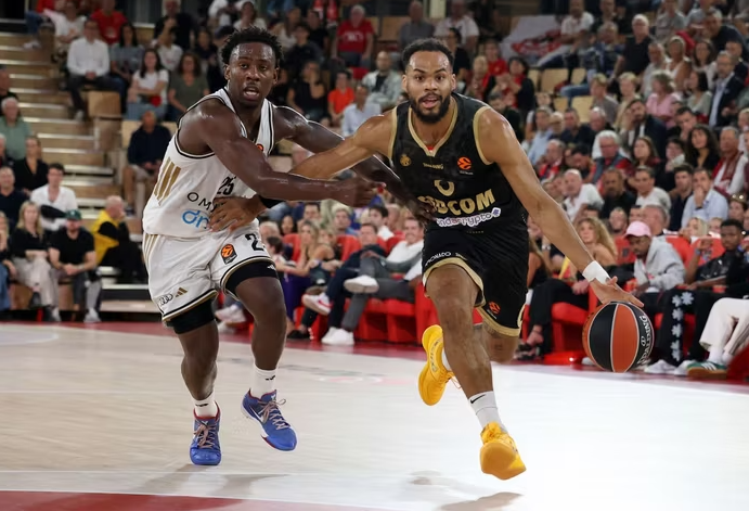 Məşhur klub çempionatdan xaric edildi