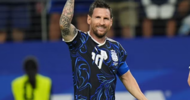 Meydanda məni döyənlər şəkil çəkdirmək üçün növbəyə durdular – Messi