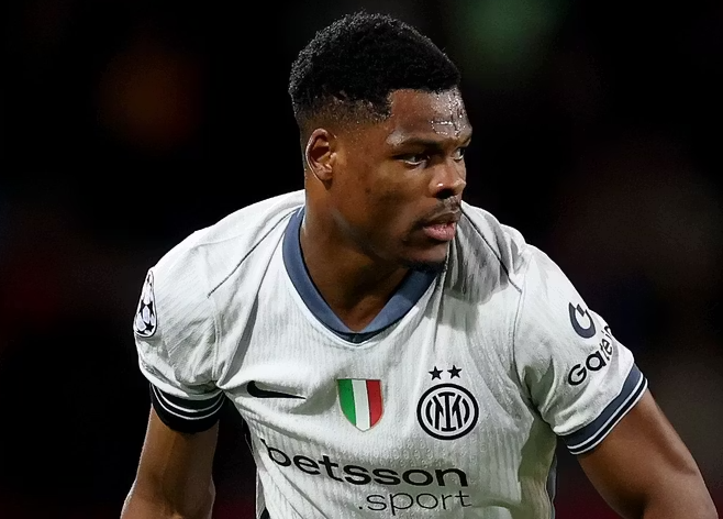 “Real” Dumfrisin transferini rəsmən açıqladı