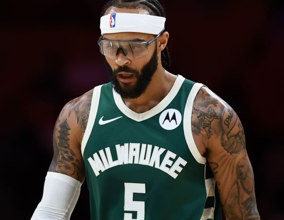 NBA 64 milyonluq müqaviləni araşdırır