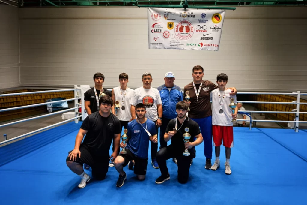 Azərbaycan boksçularından Almaniyadakı beynəlxalq turnirdə 6 medal