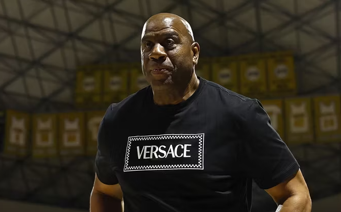 Conson Lebronla münasibətlərindən danışdı – Nəyə görə peşmandır?