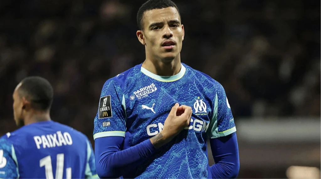 “Fənərbağça” qalmaqallı futbolçunu 45 milyona aldı