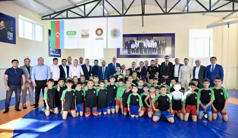 Qazaxda yeni güləş zalı istifadəyə verilib