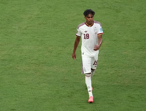 DÇ-2026-da Yamalı heyrətləndirən futbolçu kimdir?